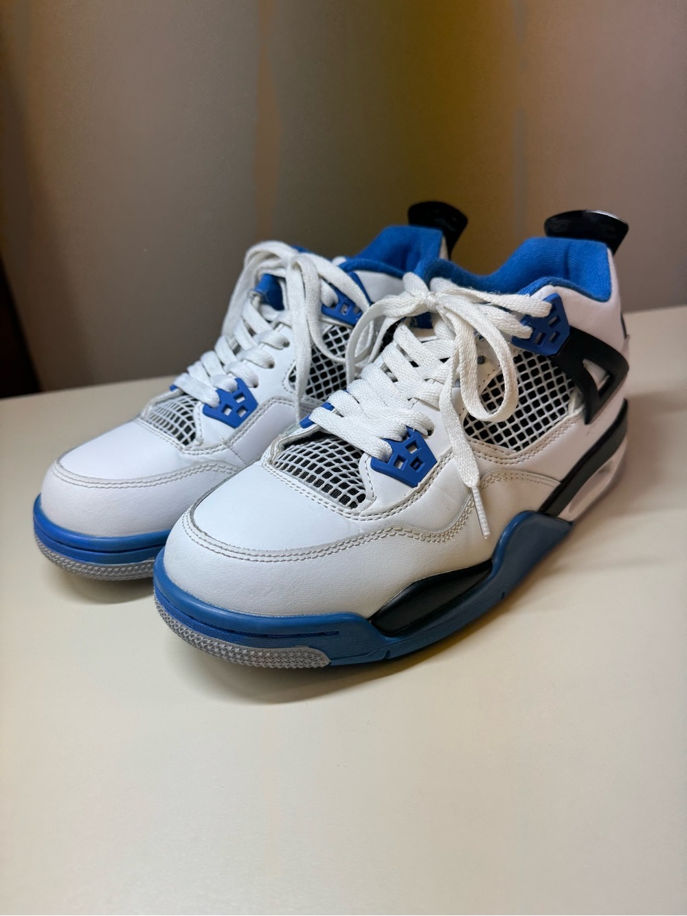 Jordan Kids White and Blue Retro Basketball Sneakers